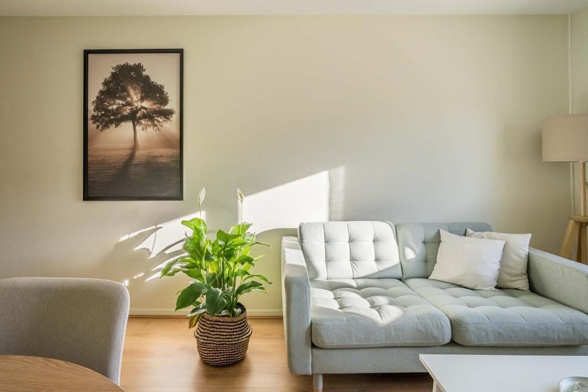 Apartment Le Bicolore ~ Rue Calme ~ Centre-ville *